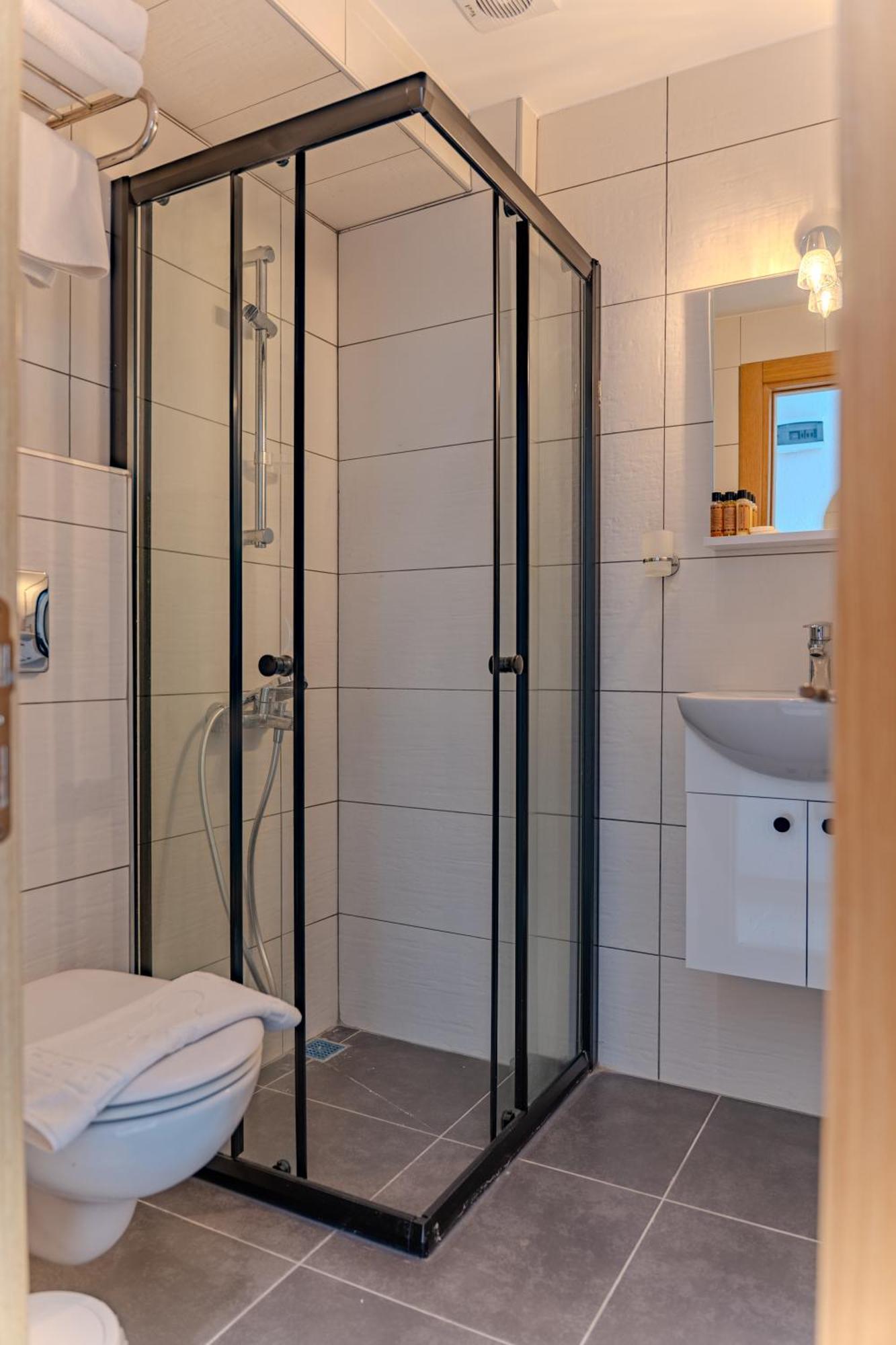 Mia Hill Suites Bodrum ภายนอก รูปภาพ